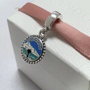 Pandora New Foundland Exclusive Charm